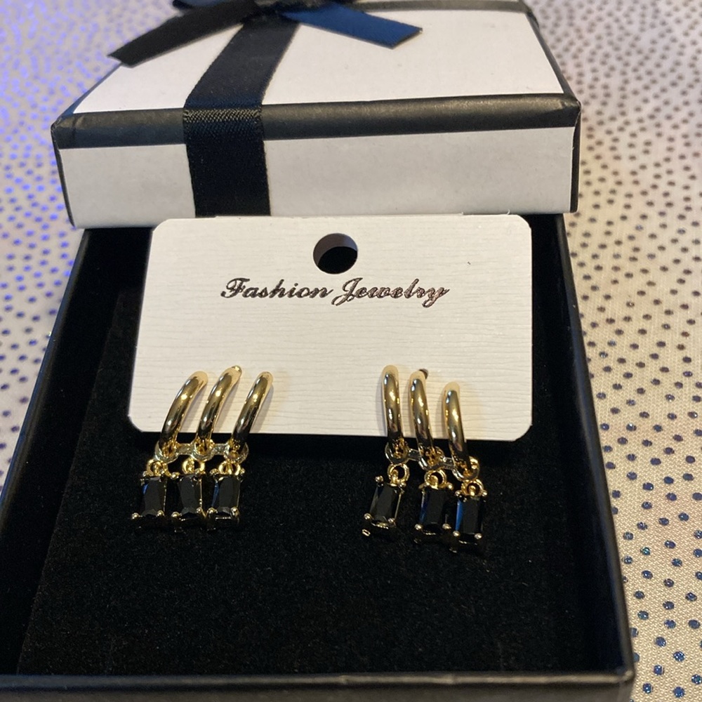 Beautiful Cubic Zirconia Drop Earrings